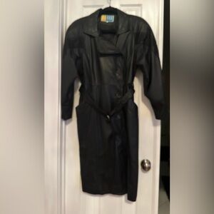 VINTAGE G-III LEATHER FASHIONS MADE IN KOREA BLACK GENUINE LEATHER LADIES COAT L